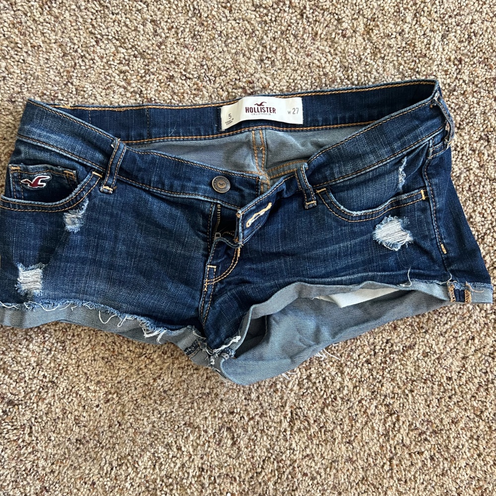 Hollister Shorts - Low Rise